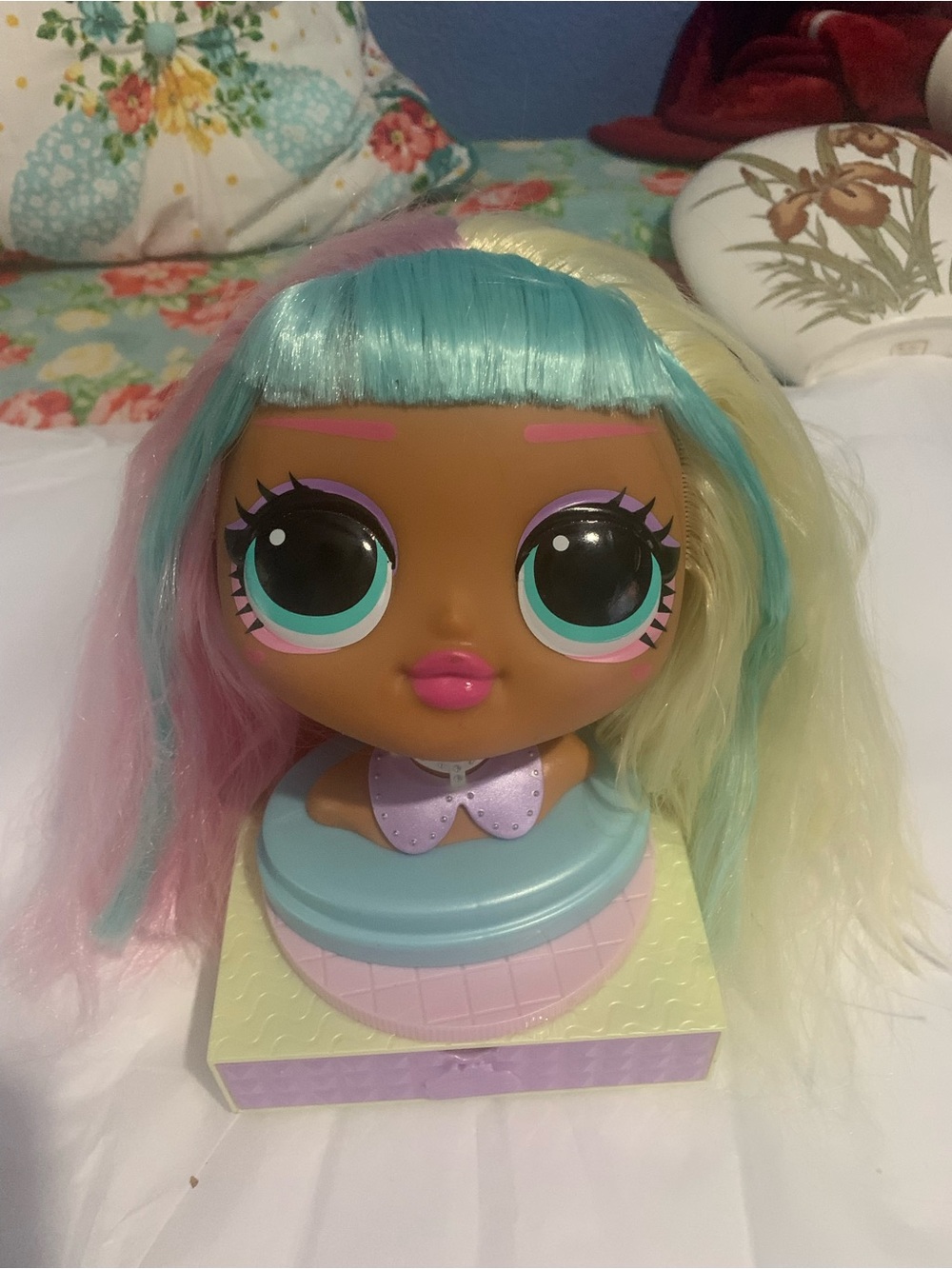 LOL Surprise OMG Candylicious Styling Head On Swivel Base & Drawer